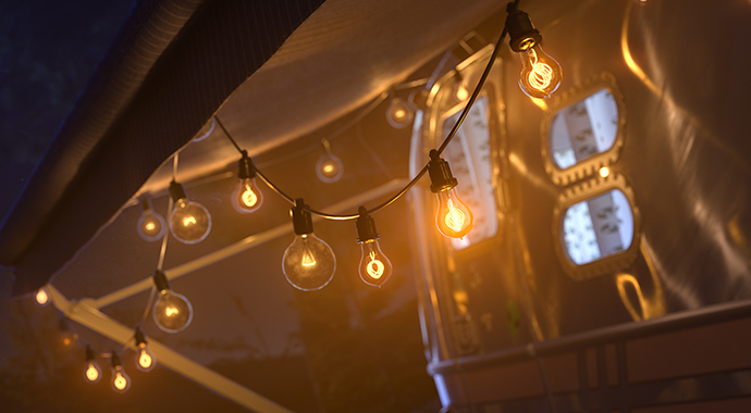 images/download/attachments/75832507/feature-v-ray5-3dsmax-up2-atmospheric-light-690x380.jpg